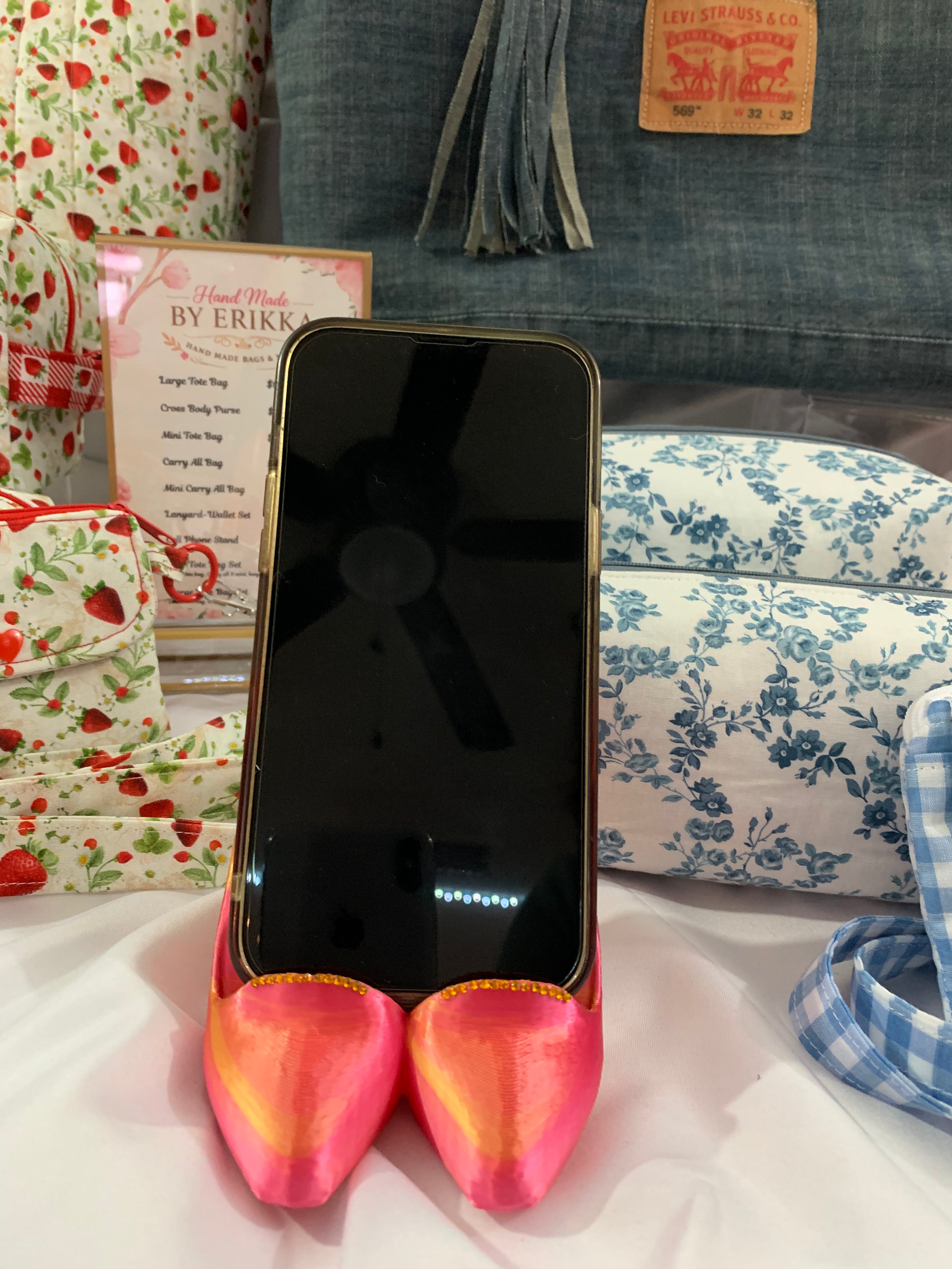 High-heeled Cellphone Stand - Pink/Orange with Orange gems