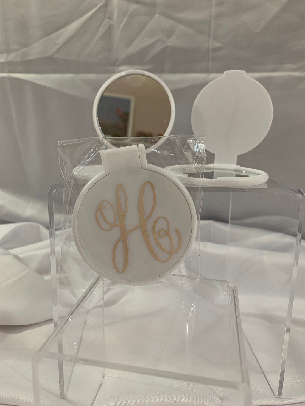 Monogramed Compact Mirror - Letter H Gold