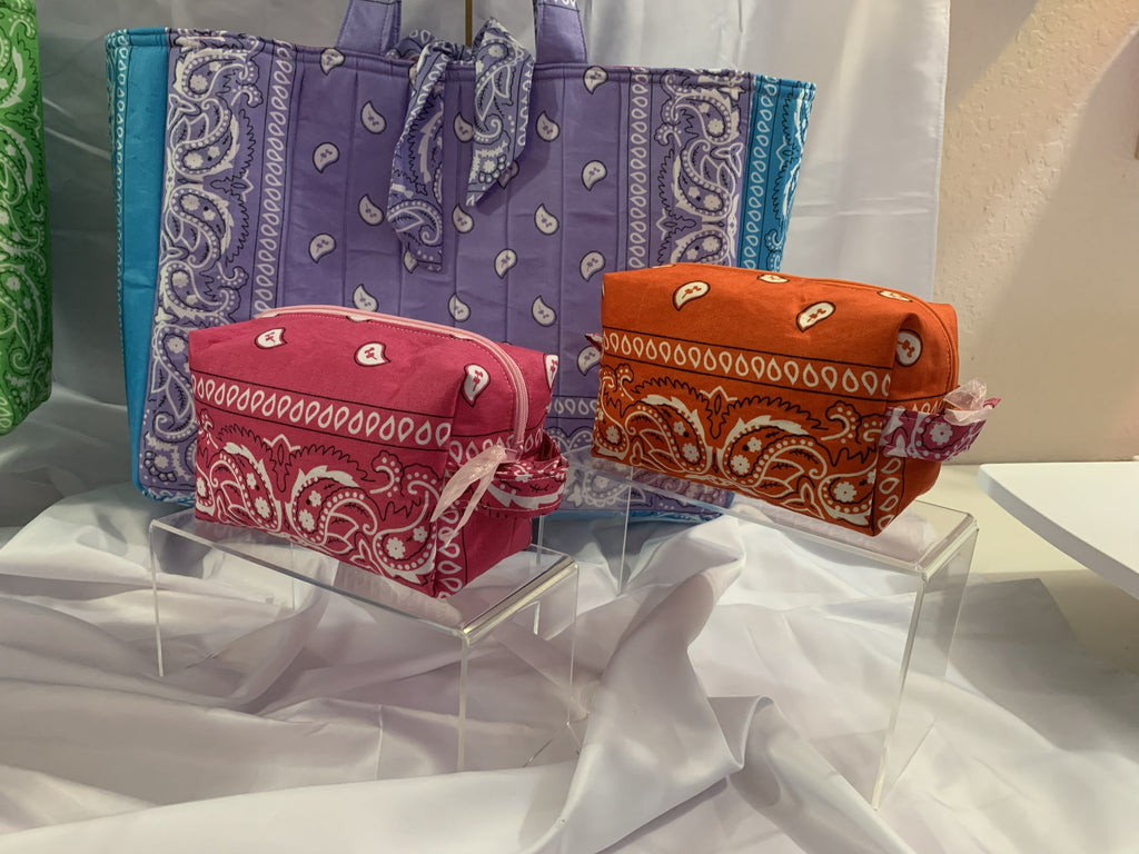 Boxy Carry-All Bag - Pink bandanna with pink liner