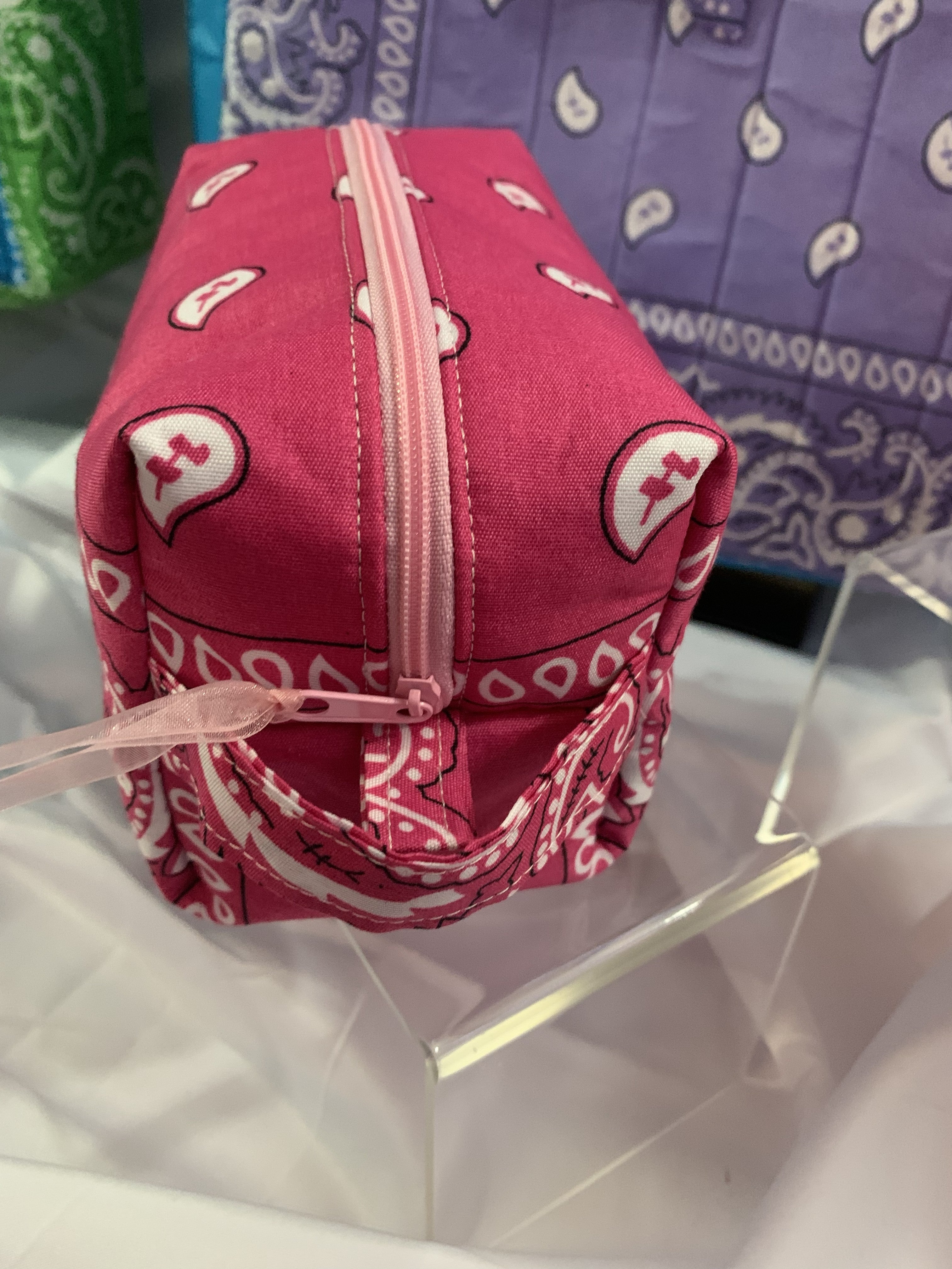 Boxy Carry-All Bag - Pink bandanna with pink liner